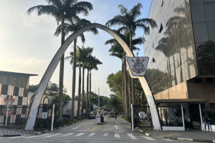 Justiça suspende trechos do regimento eleitoral do Corinthians