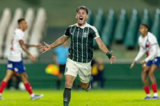 Lavega brilha no Coritiba e pressiona Fluminense por definição