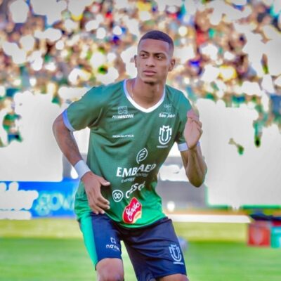 Mixto acerta com atacante Paulo Brito para 2027