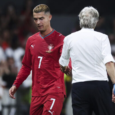Piers Morgan: Jorge Jesus descumpriu garantias a Cristiano Ronaldo