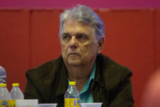Presidente do Conselho do Náutico renuncia; vice Maurício Pina assume até 2027