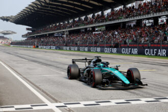 Queda inesperada: Mercedes admite surpresa na classificação