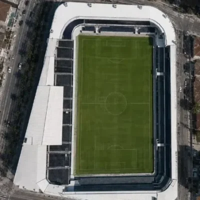 Santos avança reforma da Vila Belmiro e rebaixa antigo setor Visa