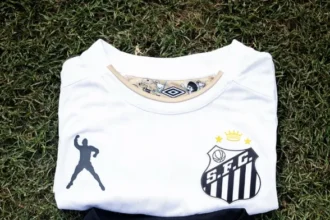 Santos vende camisas limitadas em homenagem a Pelé por R.091