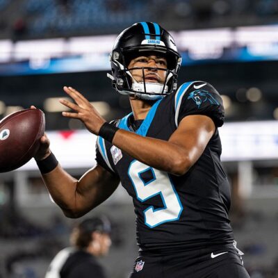 Young domina, Panthers viram e vencem Lions com dois TDs de Hubbard