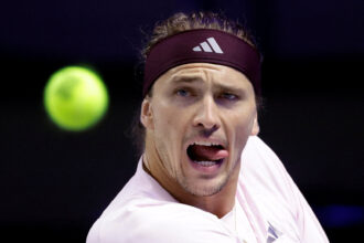 Zverev mira topo do ranking ao enfrentar Griekspoor nas oitavas