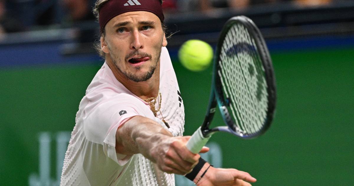 Zverev vence Bublik com tornozelo dolorido e vai às quartas em Xangai
